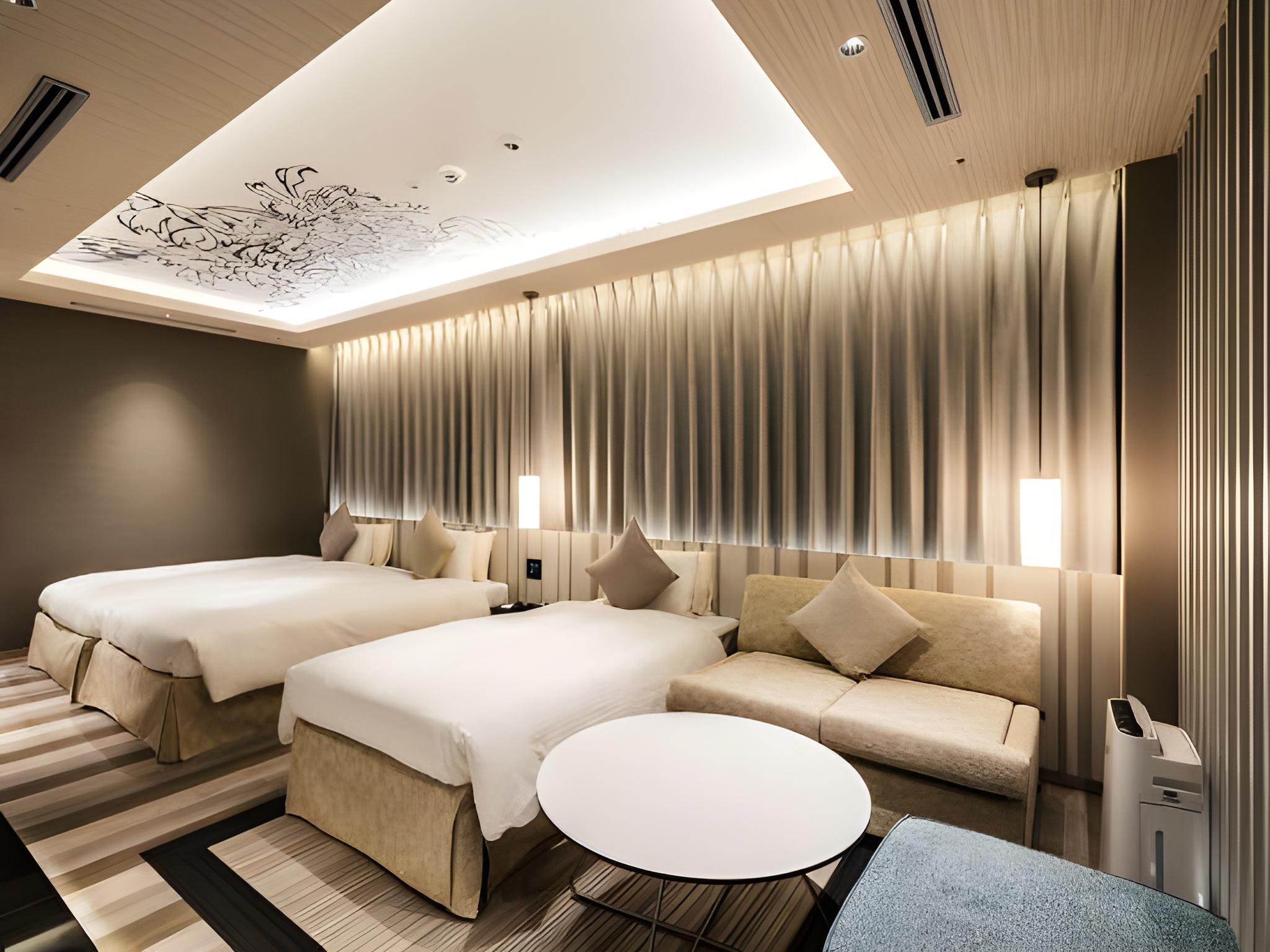 Hollywood, Twin Beds