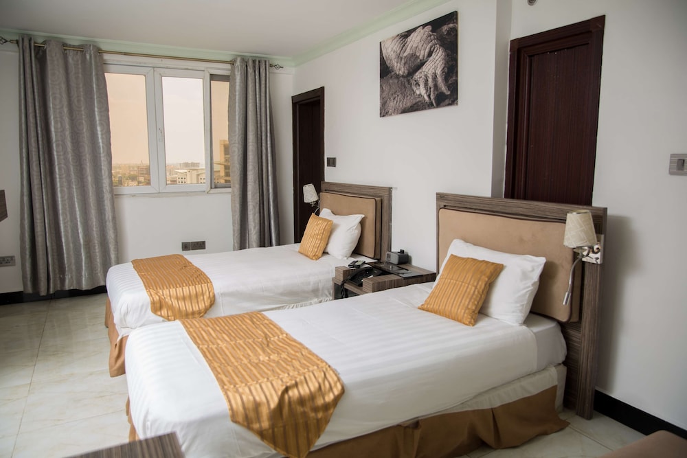 Golden Tulip Dar City Center 27/77
