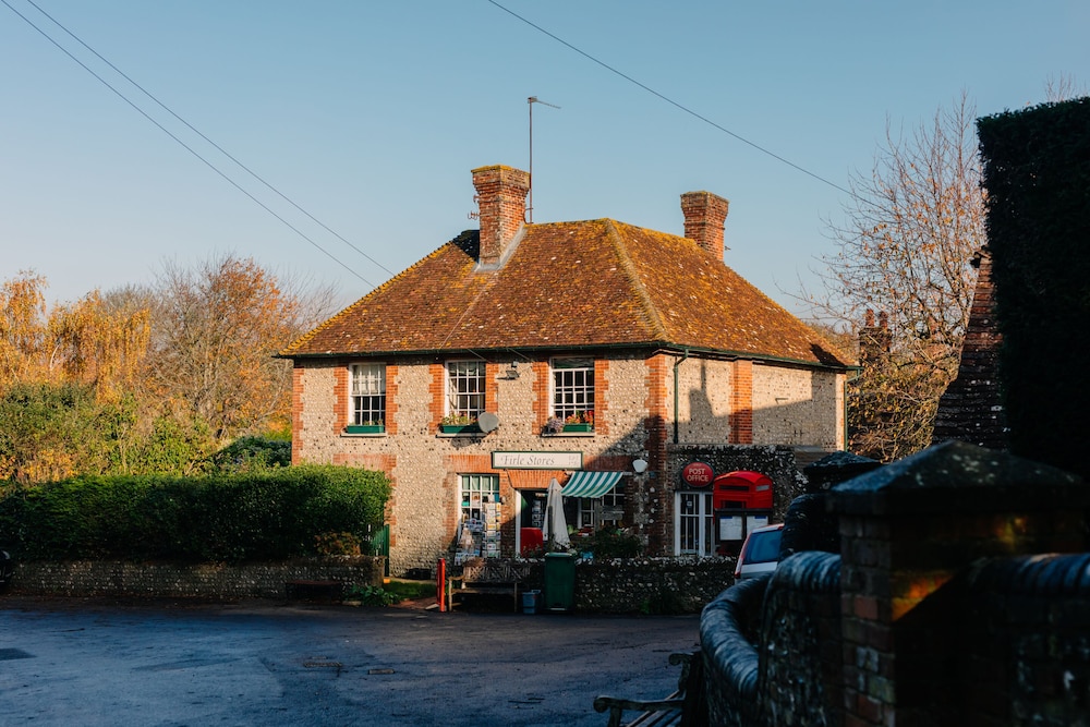 The Ram Inn 6/49