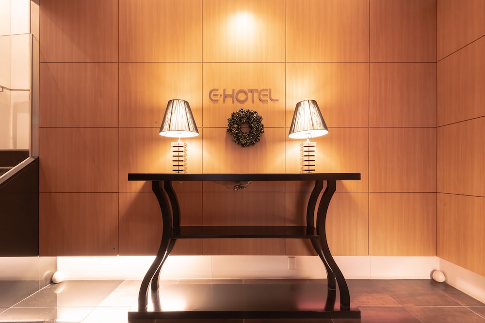 E Hotel Higashi Shinjuku 44/63