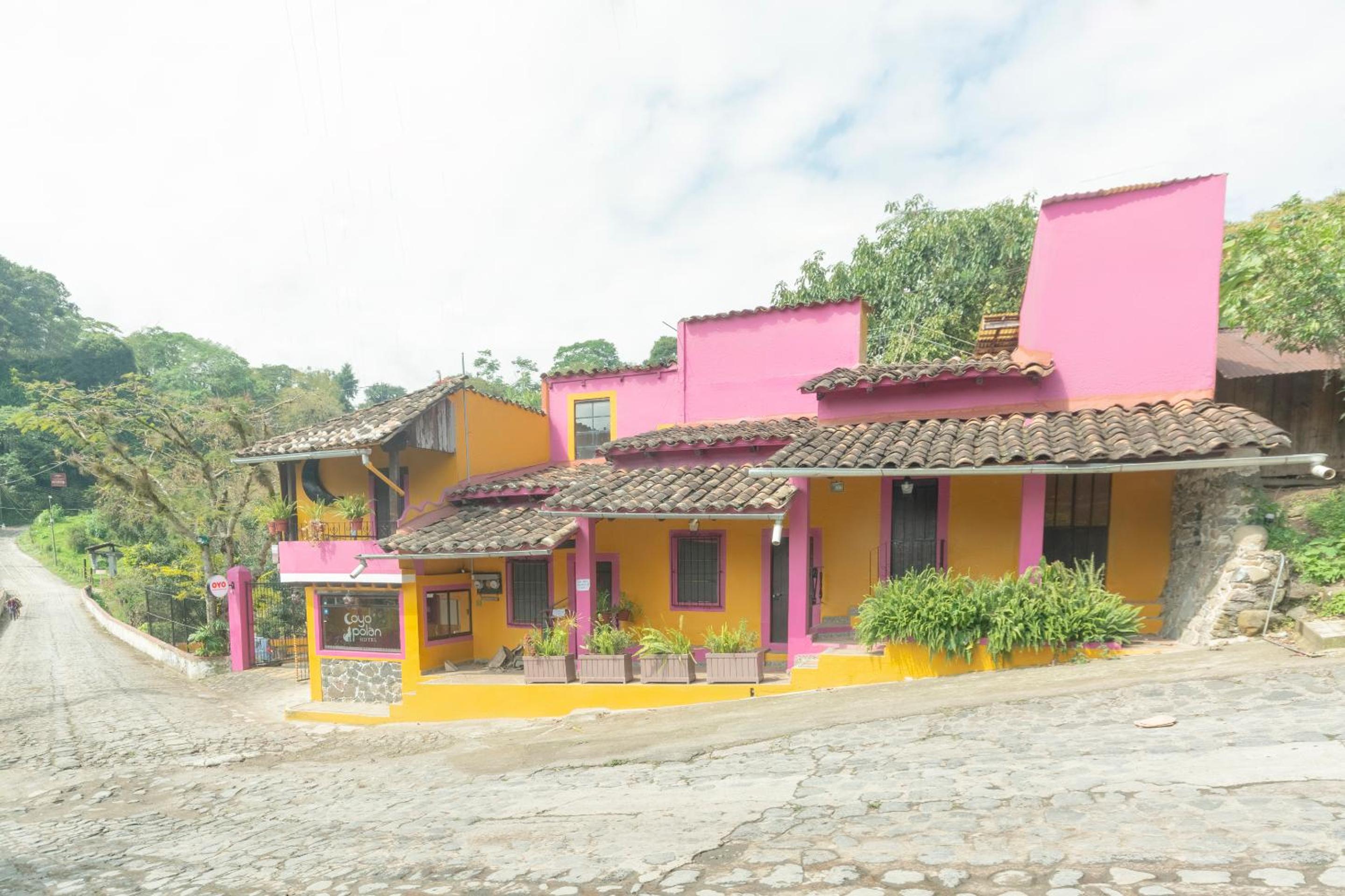 OYO Hotel Coyopolan 5/60