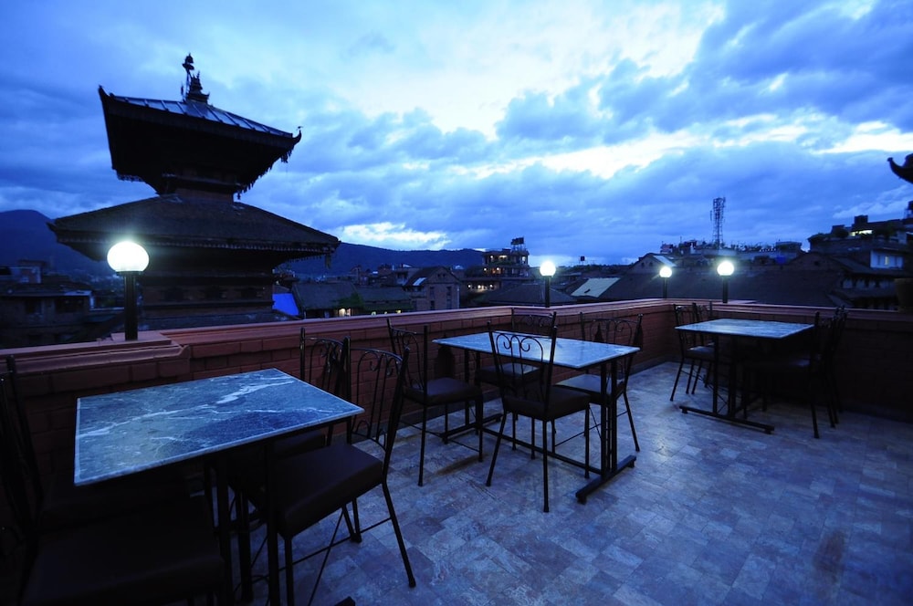 Siddhi Home & Restaurant 43/45