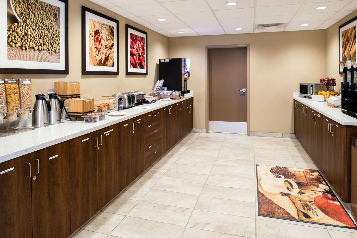 Microtel Inn Suites By Wyndham Red Deer 4/12