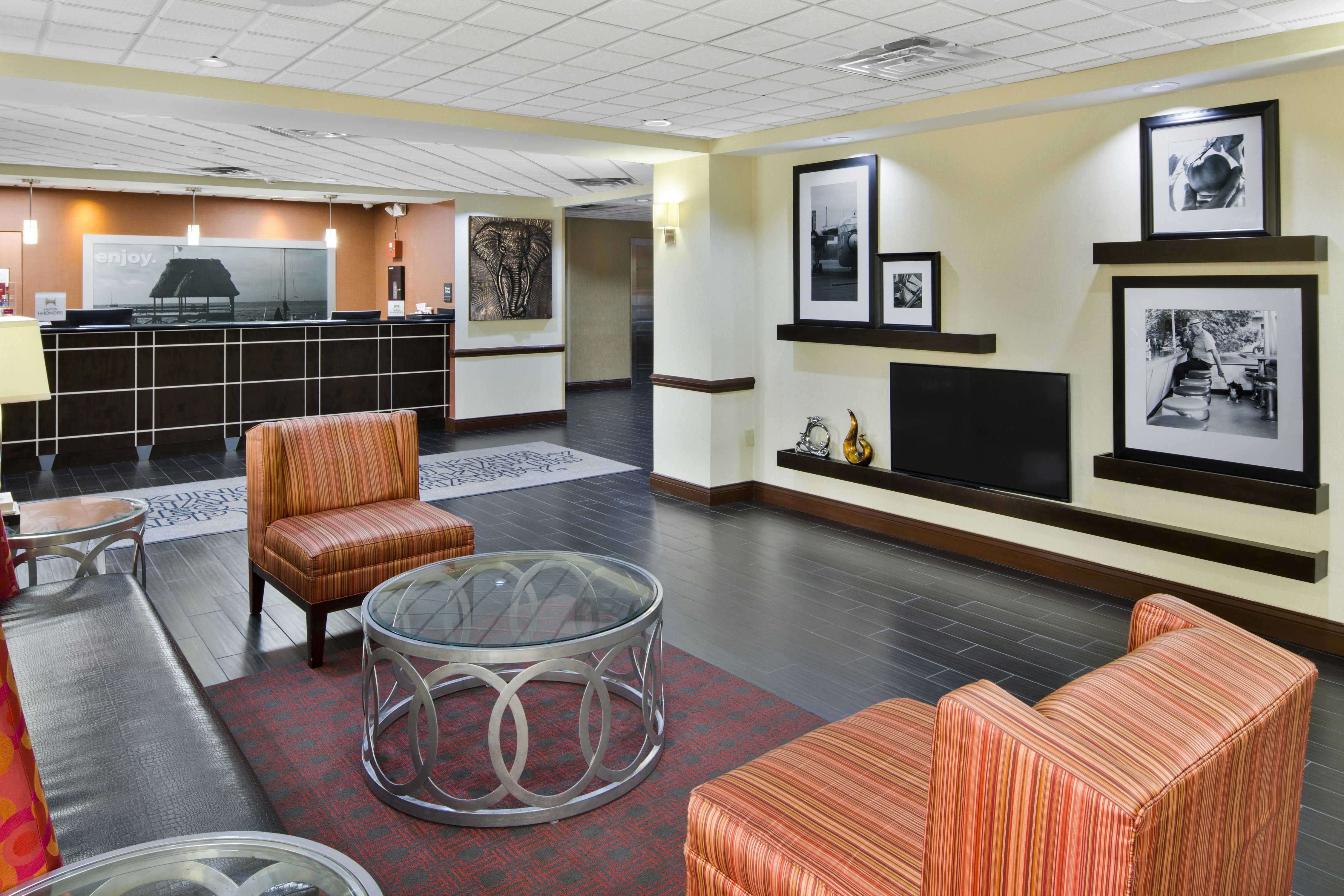 Hampton Inn Hinesville 23/41
