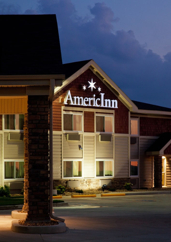 Americinn By Wyndham Osage 3/48