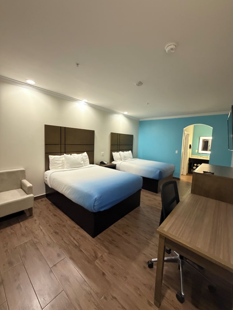 ECONOMY, DOUBLE BED