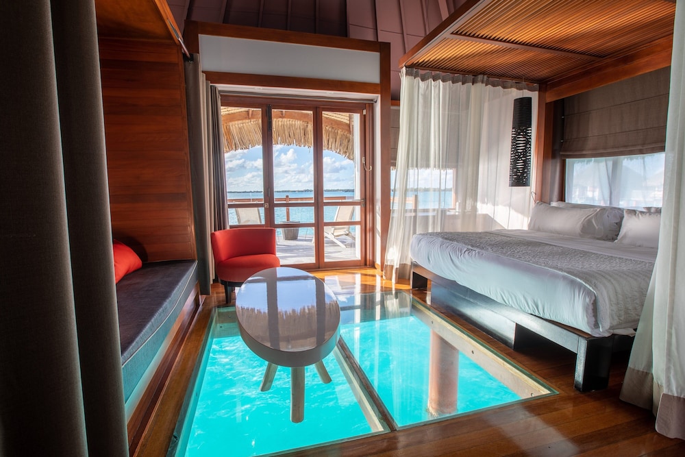 Westin Bora Bora 11/50