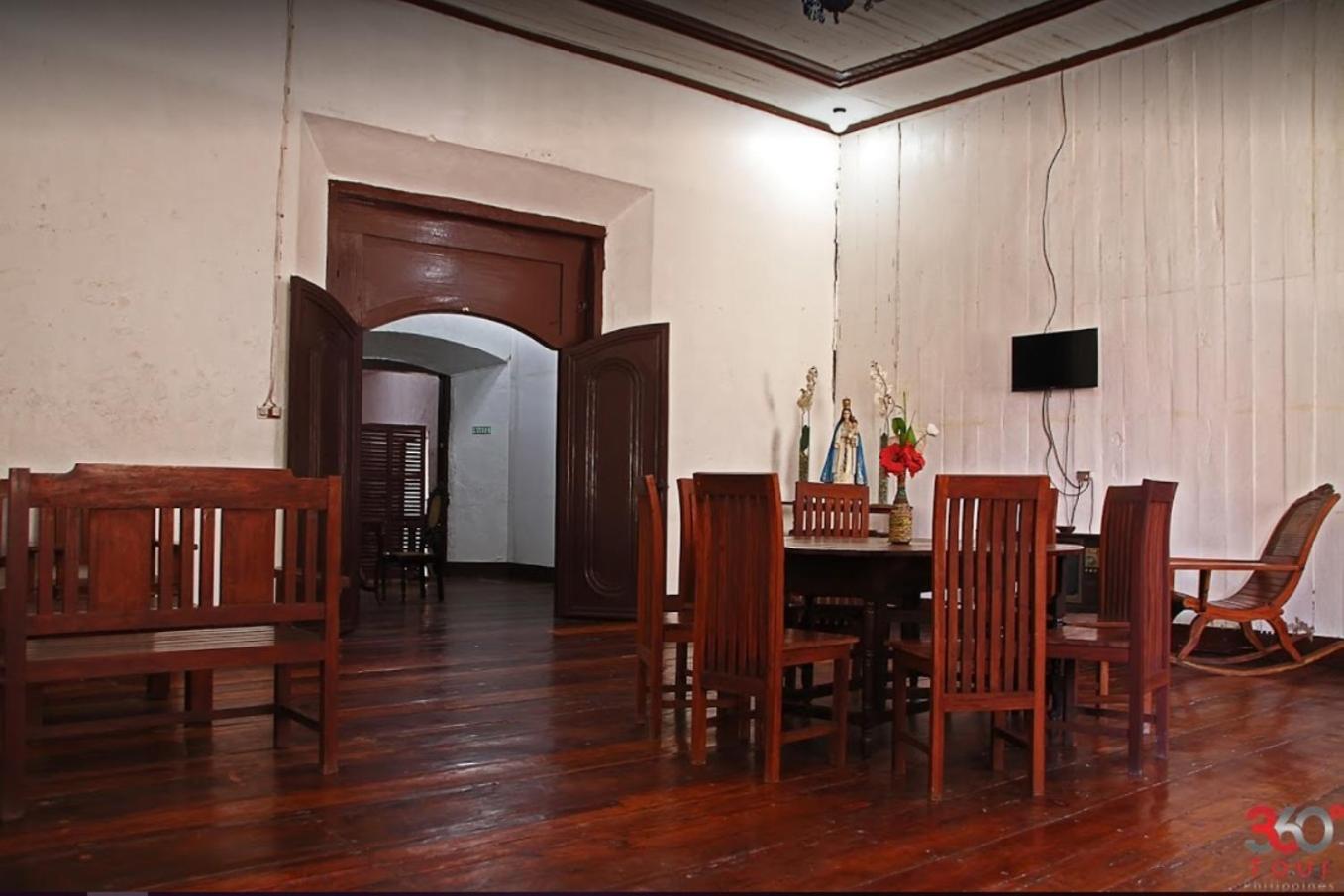 Zen Rooms Calle Crisologo Vigan 37/50
