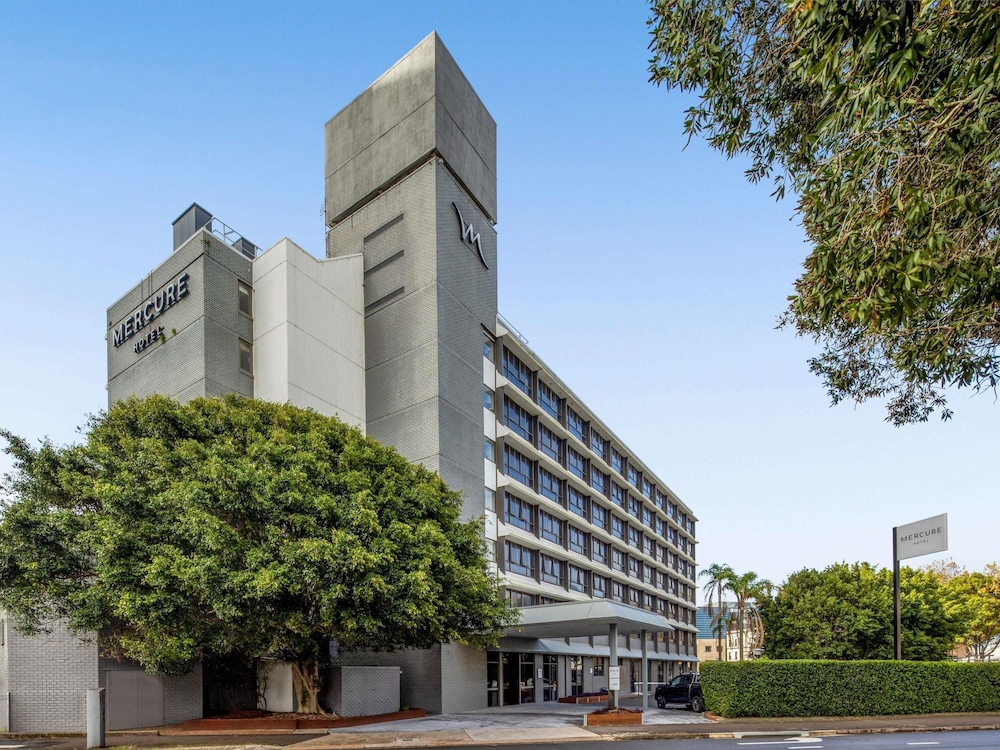 Mercure Newcastle 44/50