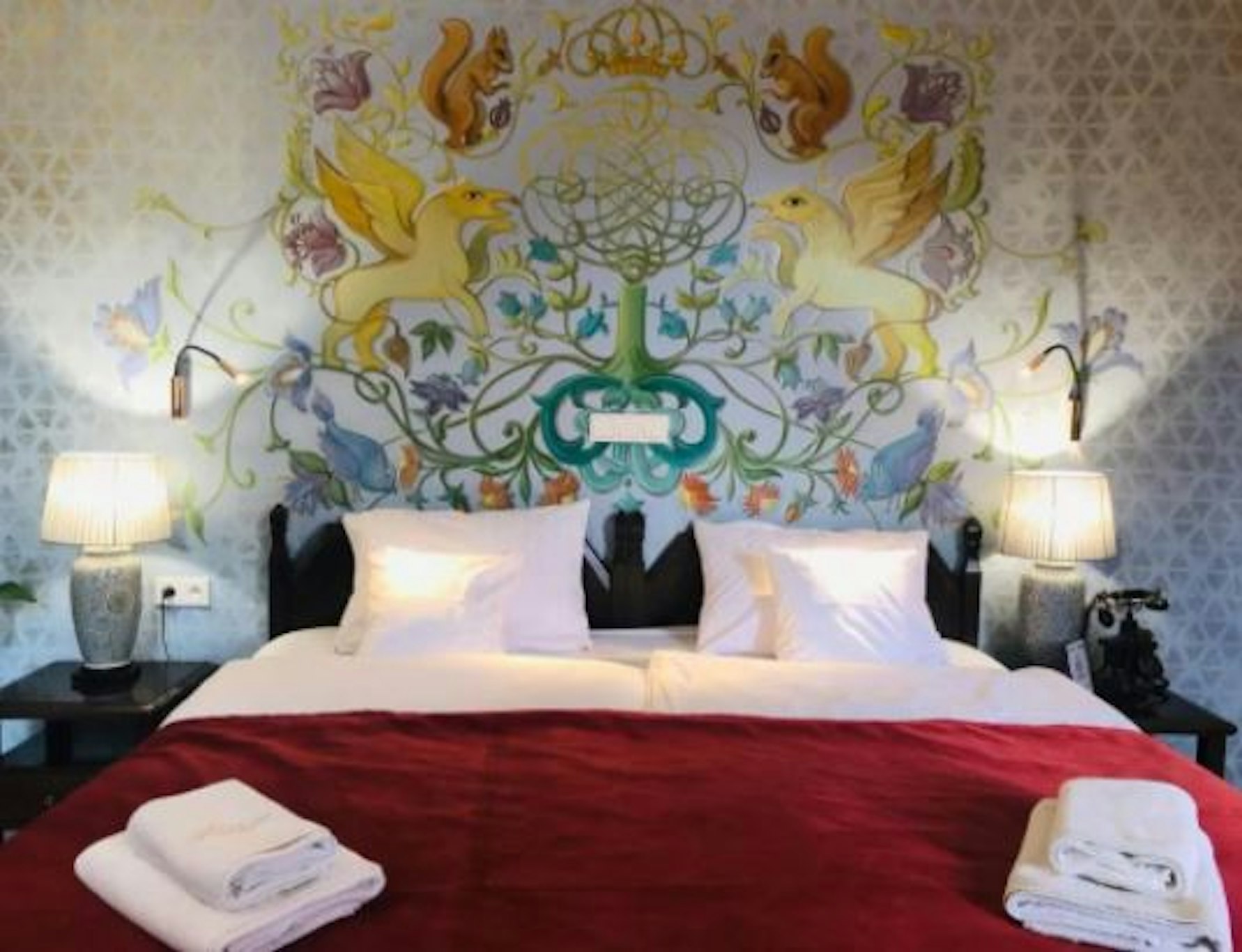 Ester Hotel 20/37