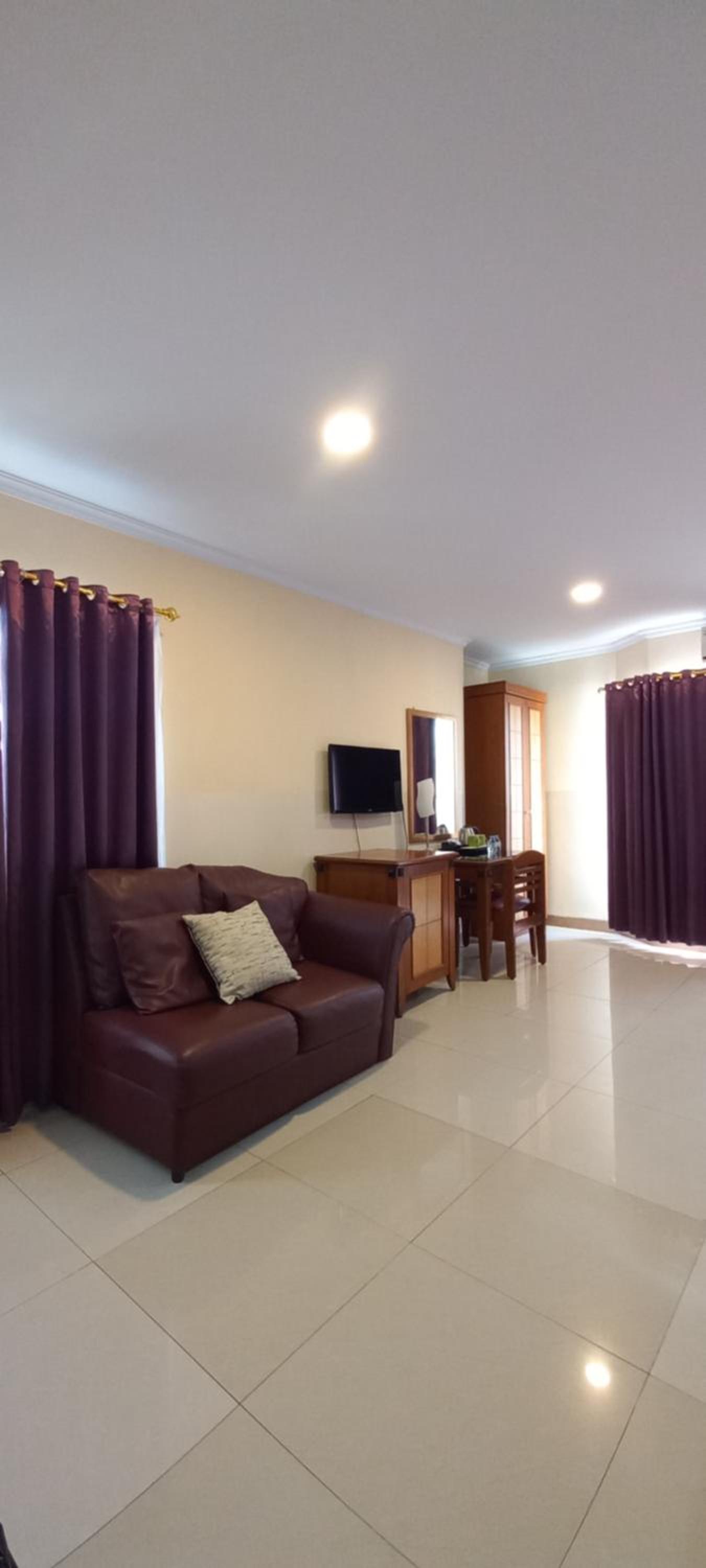 Hotel Celebes 39/56