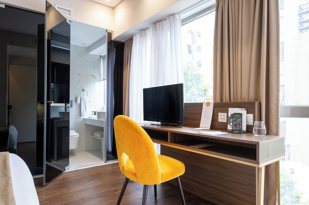 B4b Athens Signature Hotel 68/77