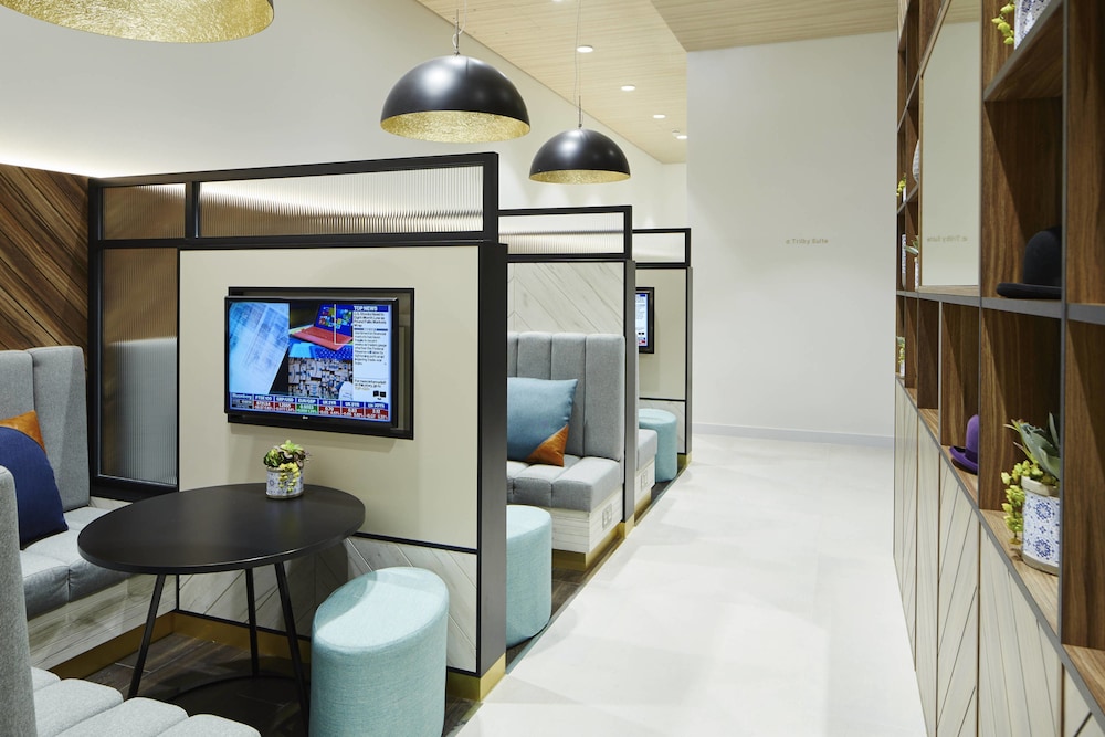 Courtyard by Marriott Luton Airport 39/57