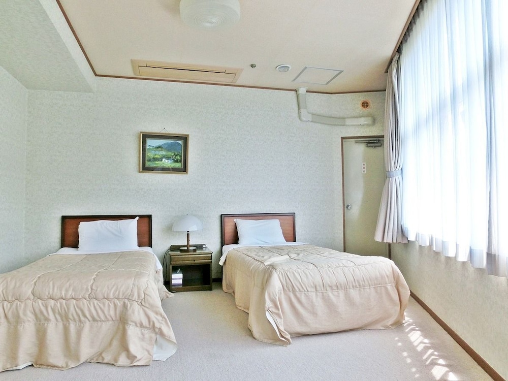 Itoen Hotel Shikisai 14/49