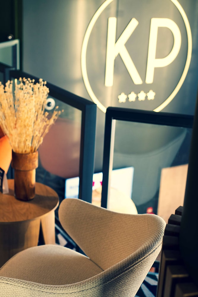 KYRIAD PRESTIGE CLERMONT FERRAND 62/76