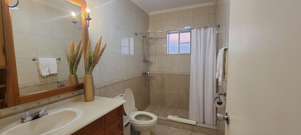 Bubali Villa And Apartments 70/70