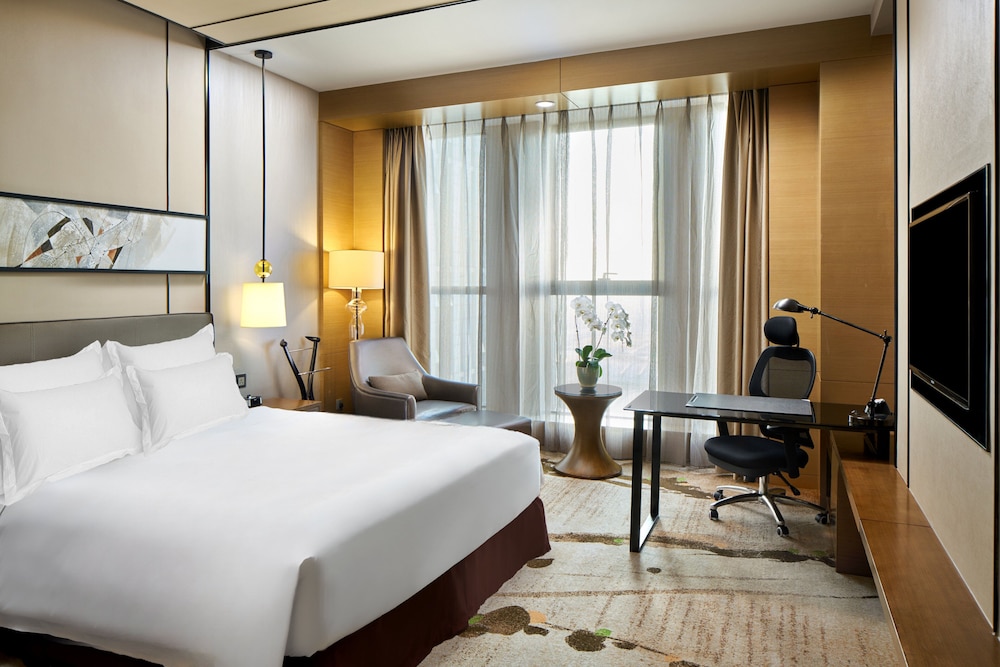 Crowne Plaza Tianjin Meijiangnan 14/49
