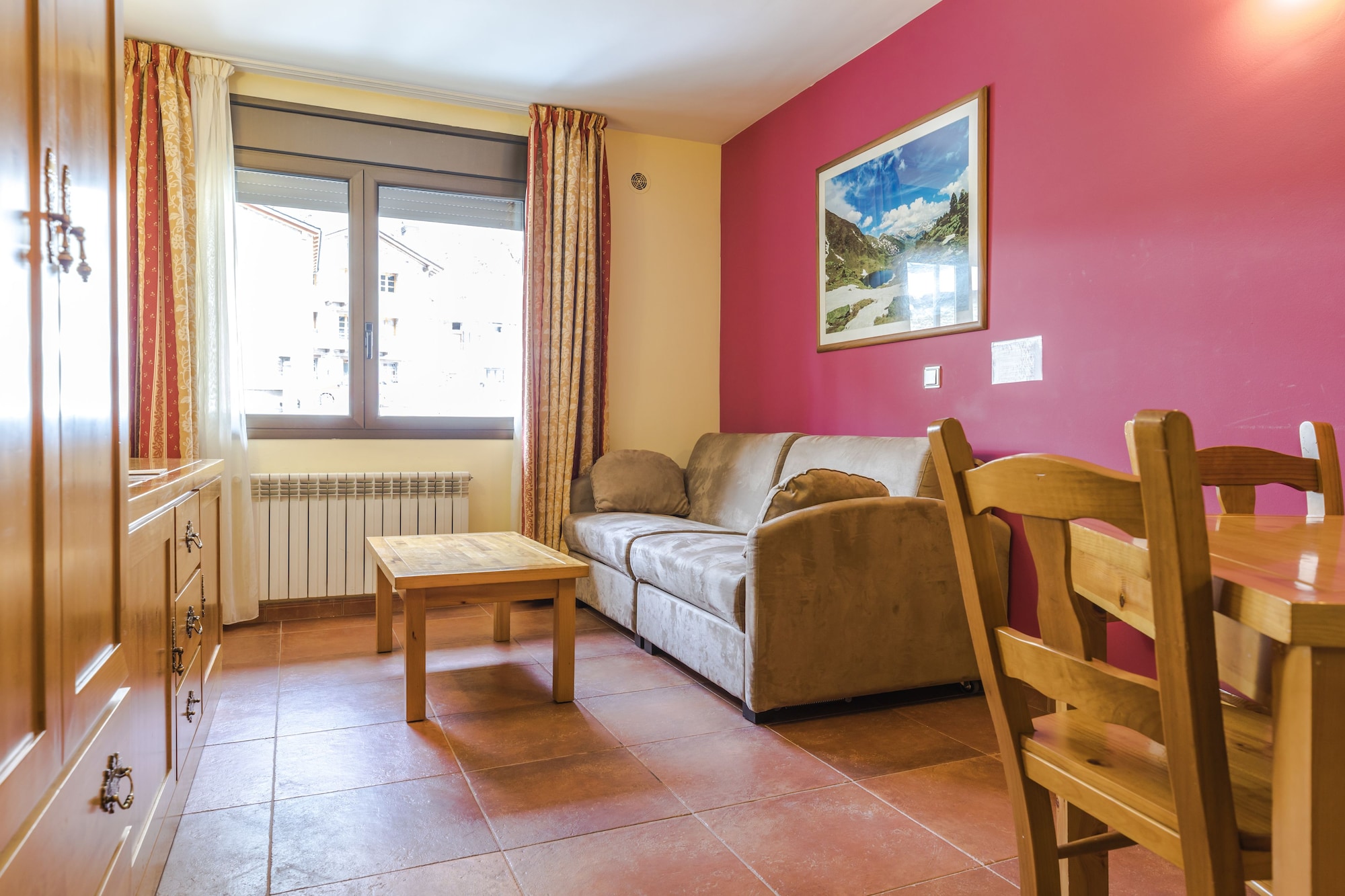 شقة بأربعة أسرّة بإطلالة على الجبل، Apartamentos Sant Moritz 6/10