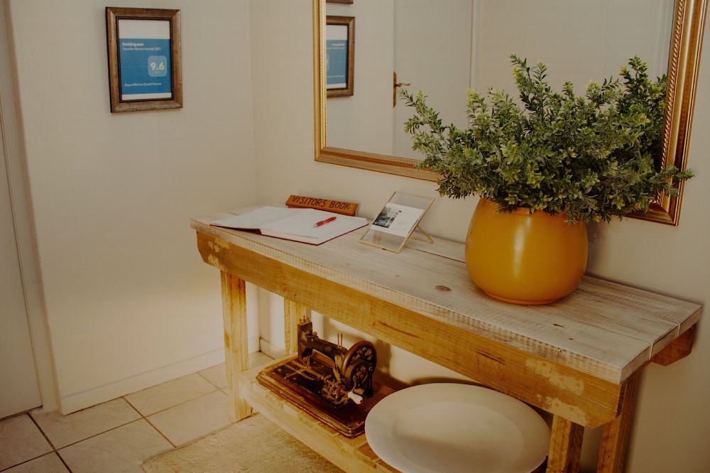 Aqua Marina Guest House 4/49