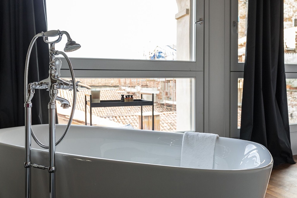Palazzo Fauzone Relais 27/50