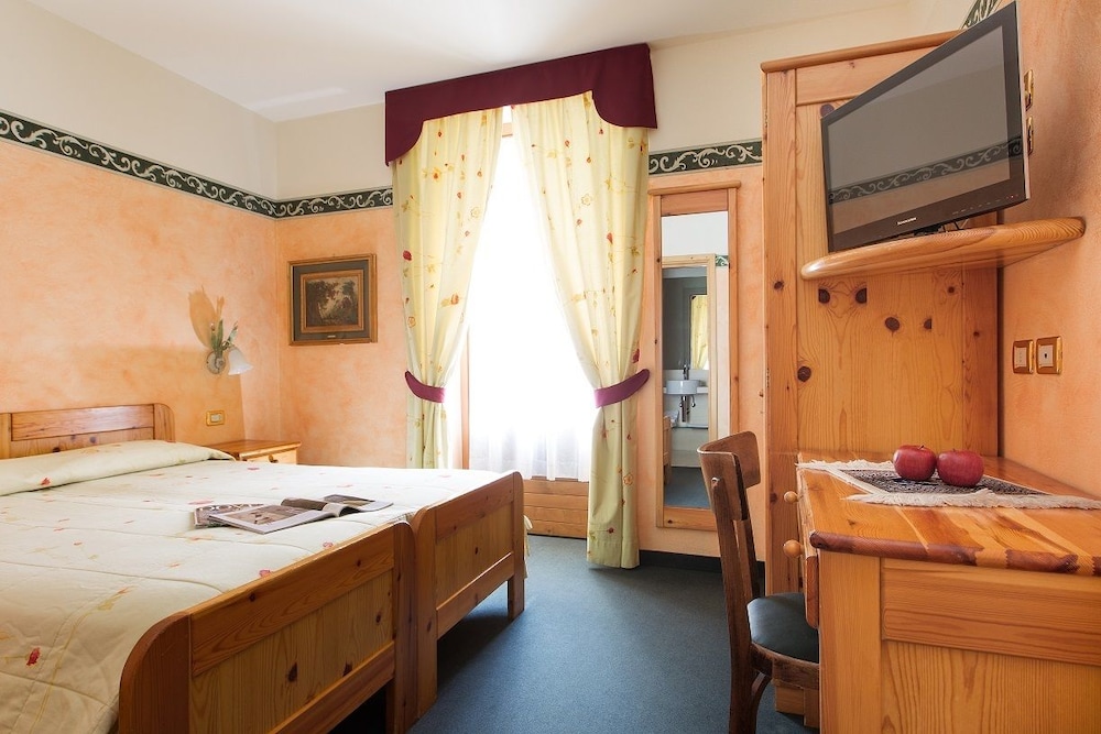 Albergo San Lorenzo 64/72