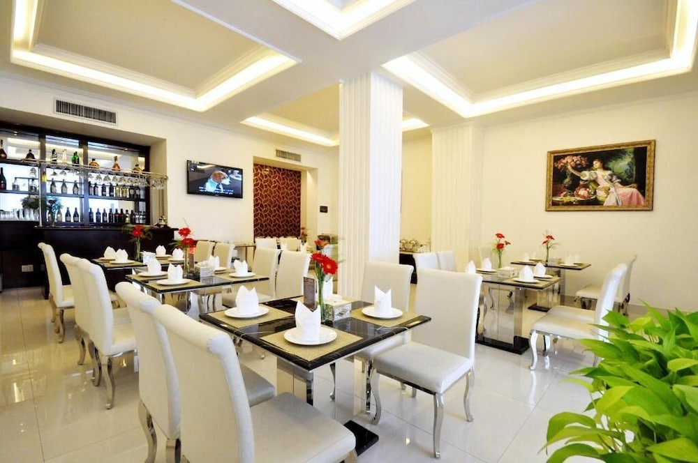A25 Hotel - 255 Le Thanh Ton 38/51