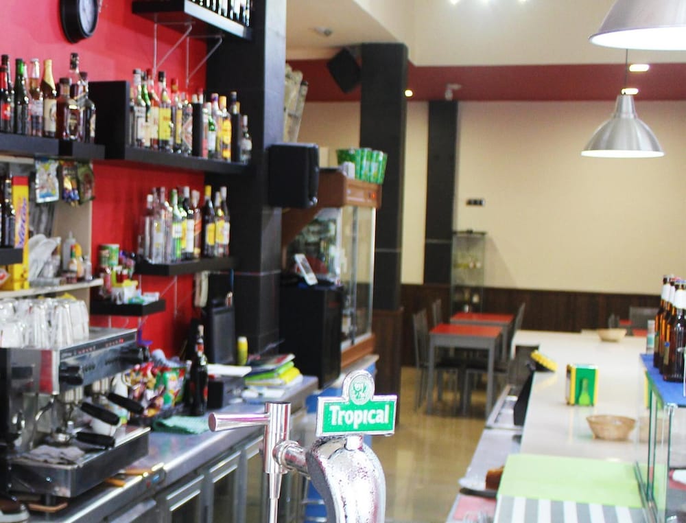 Hostal Alcaravaneras 22/43