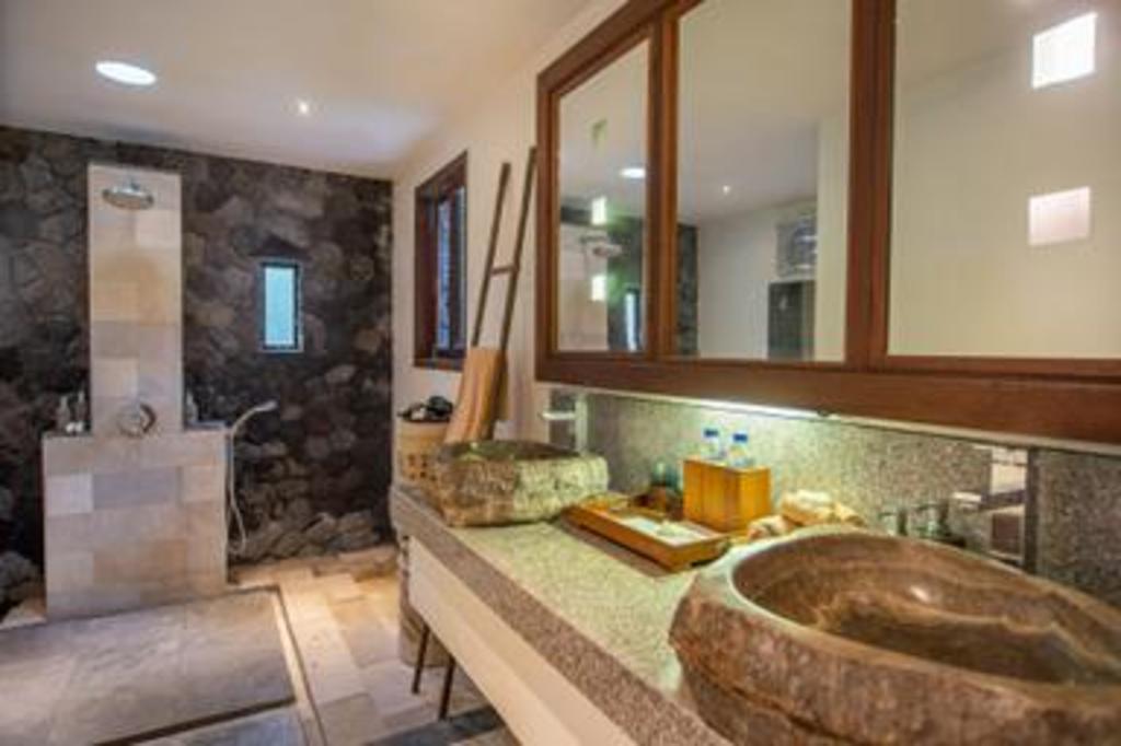 1 Bedroom, King Bed, Jungle View, Private Pool, Smoking