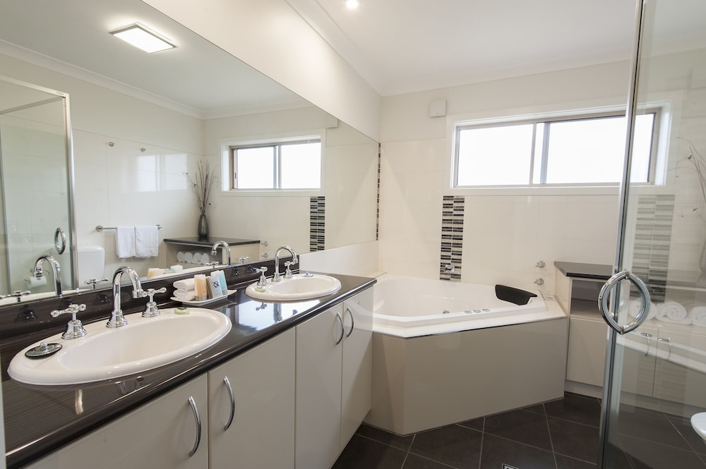 Rsl Club Motel 37/42