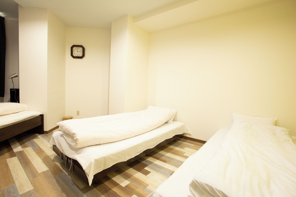 123Guest House 17/50