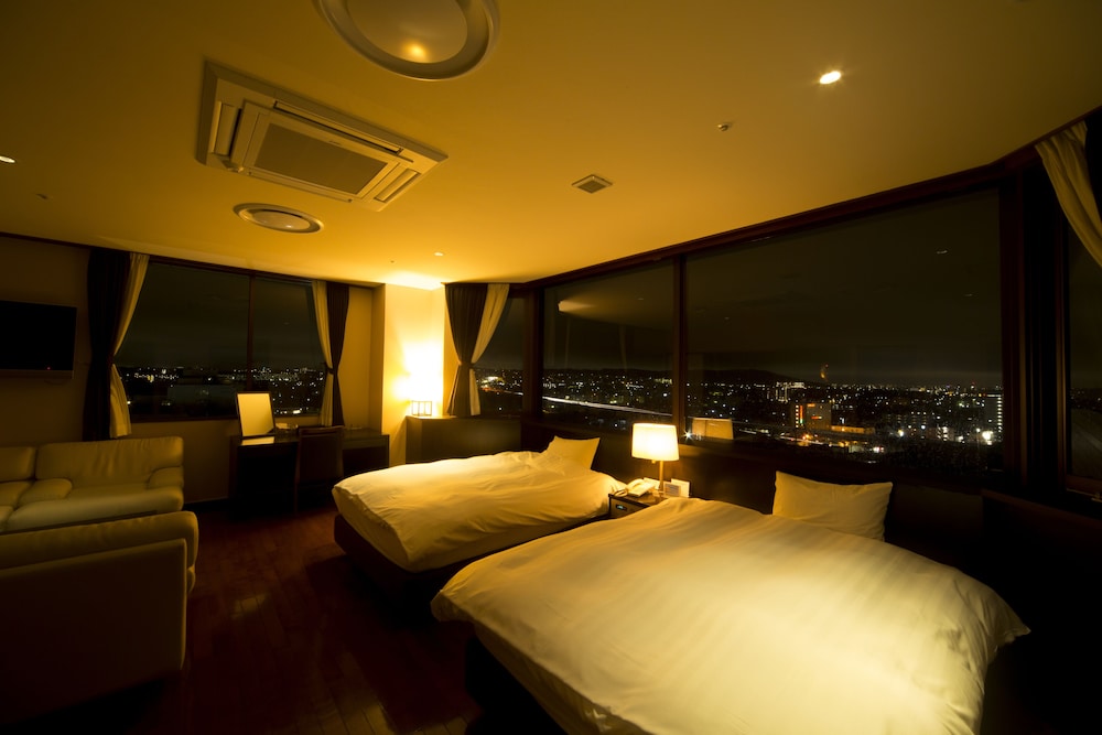 DELUXE, TATAMI