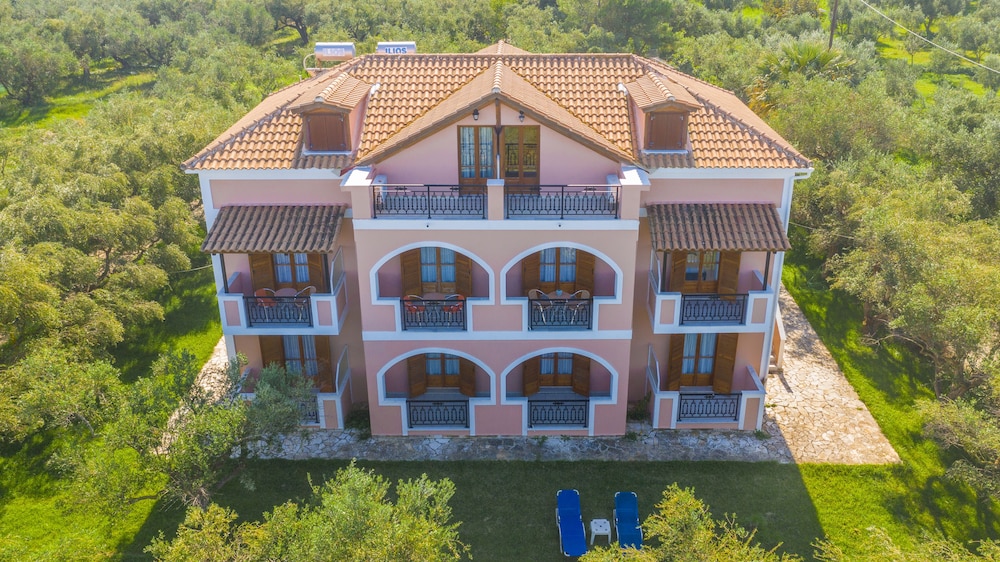 KAVOS PSAROU STUDIOS & APARTMENTS 2/37