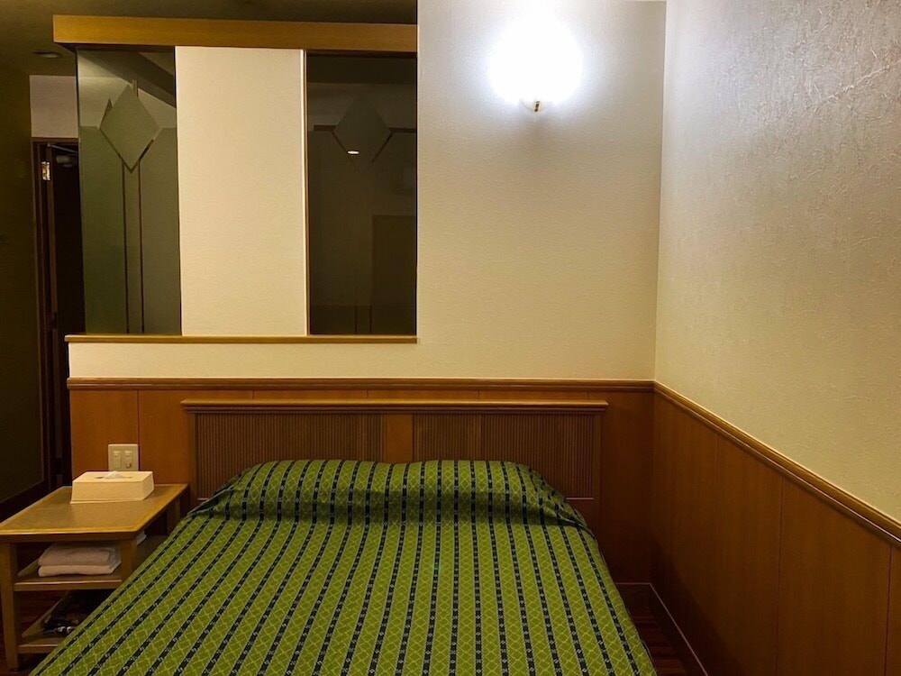 Hotel Bin 29/50