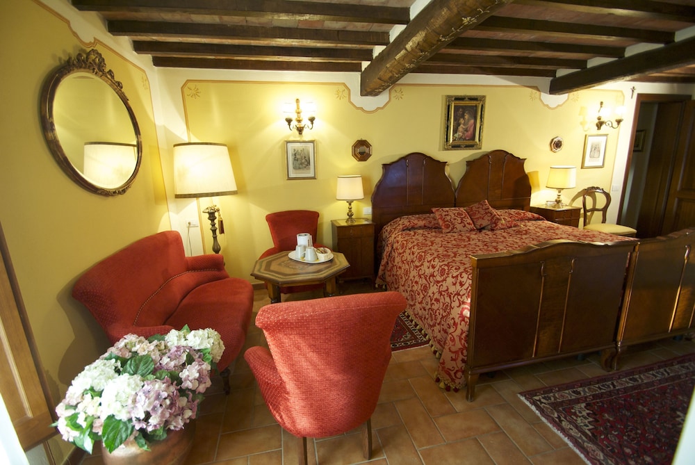 Albergo Torre Sangiovanni 54/75
