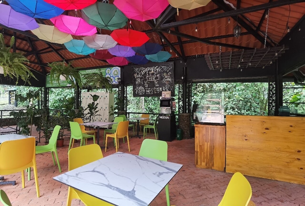 Tapirus Lodge 20/38