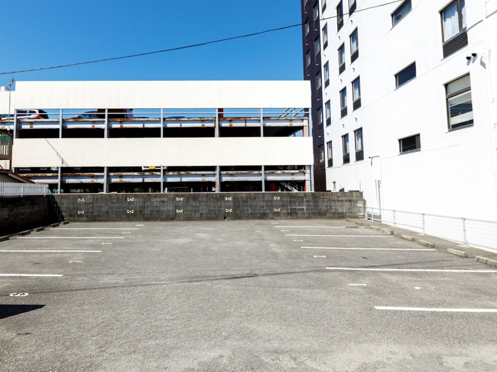 Miyazaki Lions Hotel 64/66