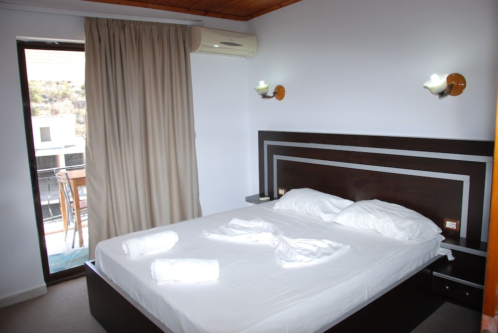 Hotel Freskia 6/34