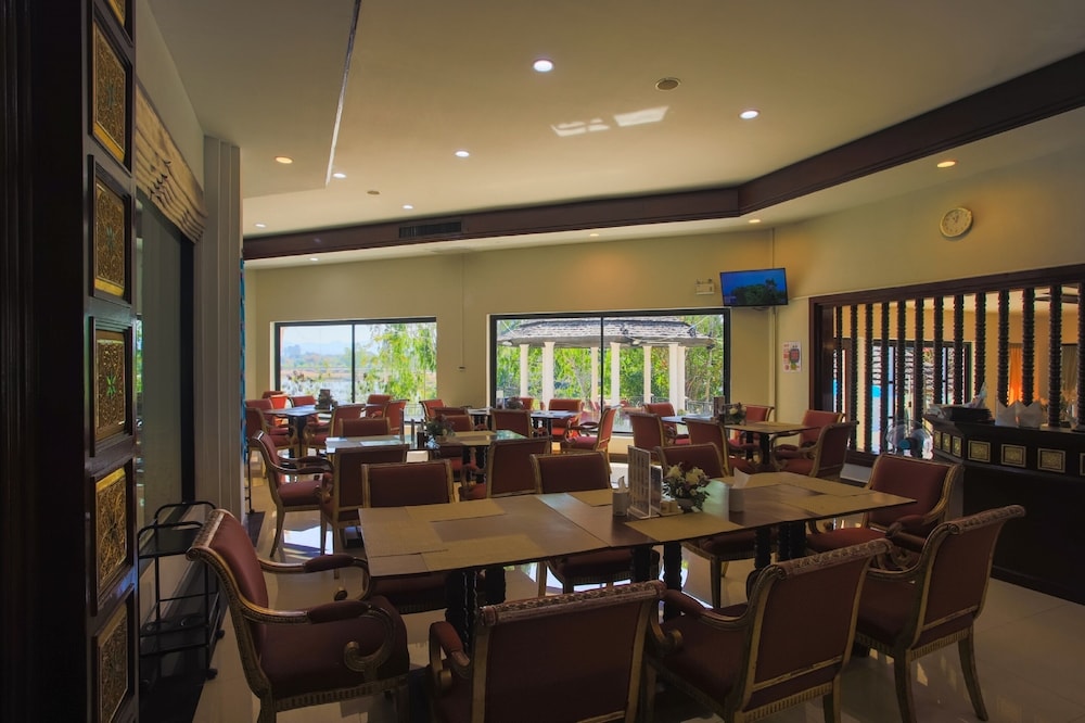 Gassan Lake City Golf Club and Resort Lamphun 28/50