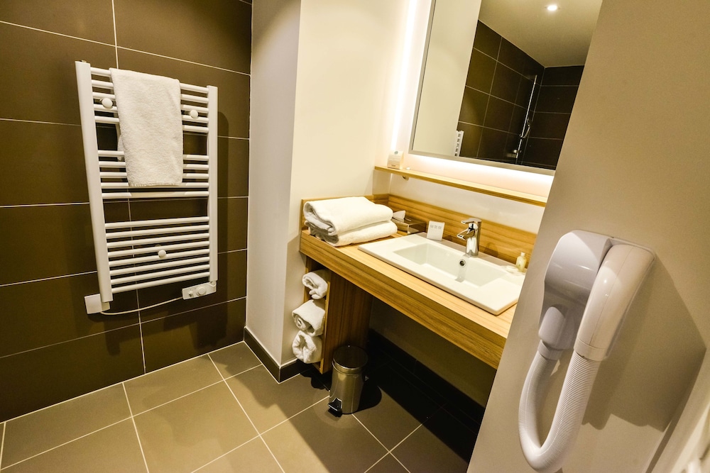 Appart hotel Q7 Lodge Lyon 7 48/50