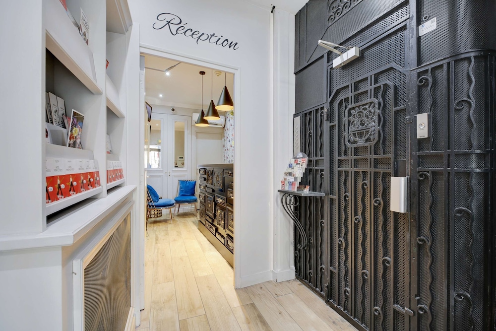 Hotel Riviera Elysees 3/95
