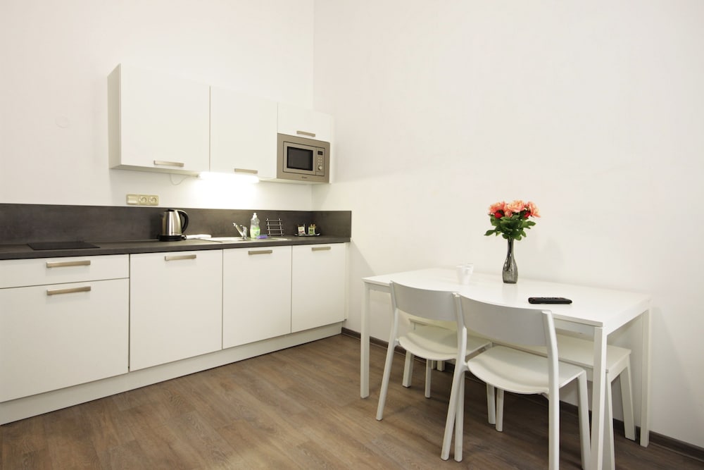 Alveo Suites 34/45