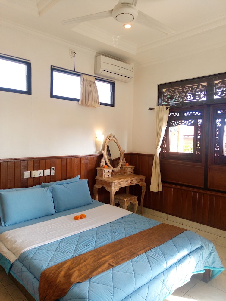 Kunang-Kunang Guesthouse 38/86