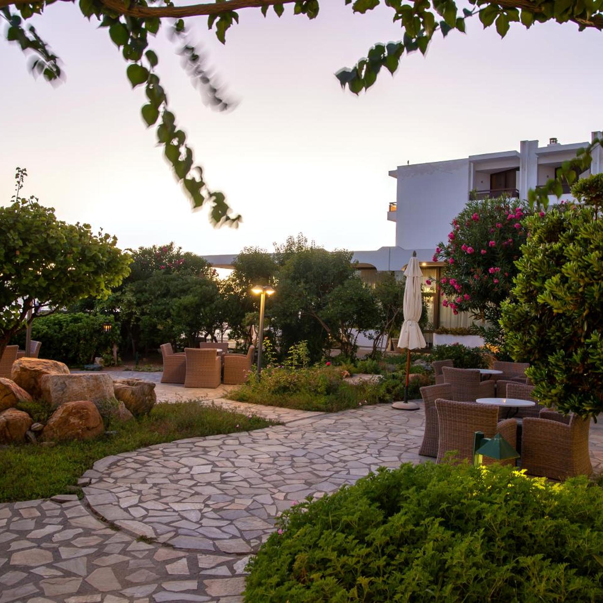 LIMIRA MARE HOTEL 49/53