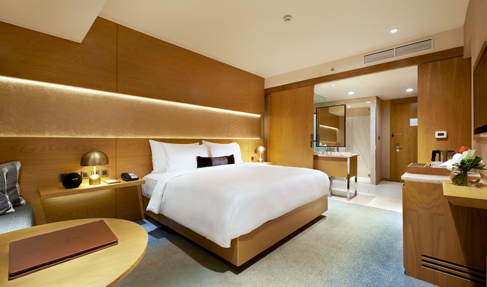 Vasa Hotel Surabaya 32/84