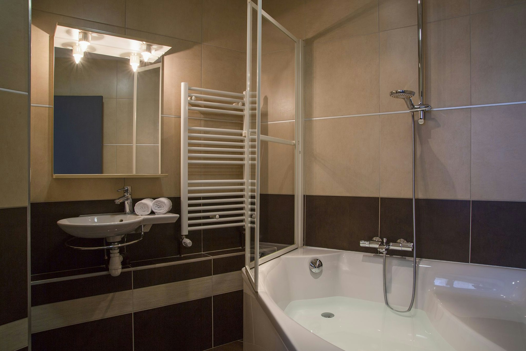 The Originals Cholet Park Hotel 47/51