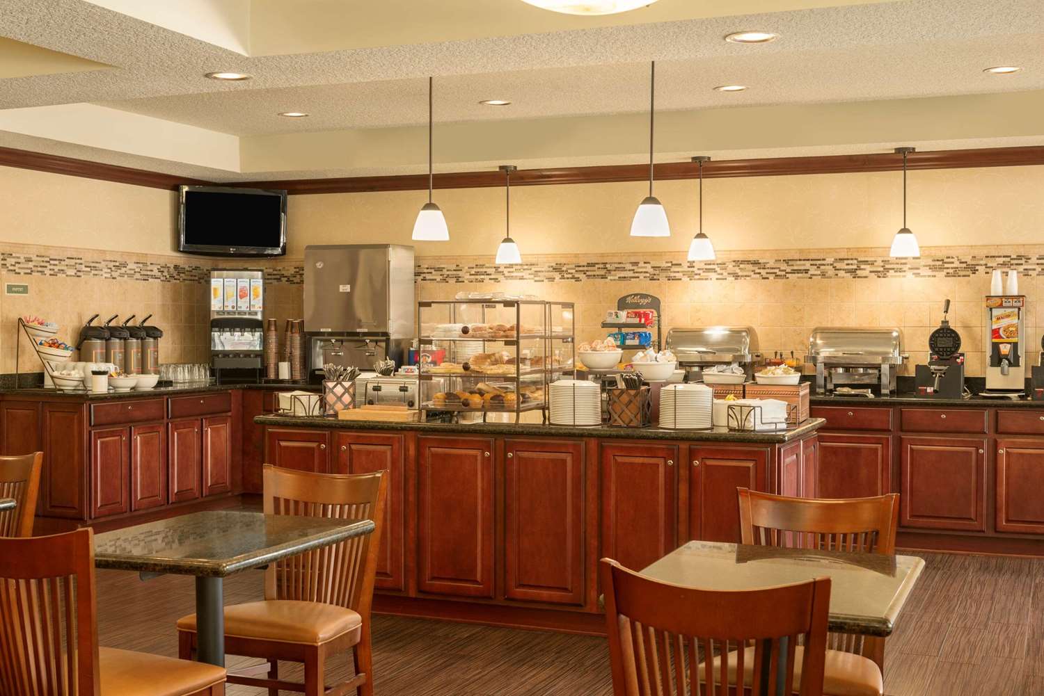 Country Inn & Suites by Radisson, Port Orange-Daytona, FL 31/40