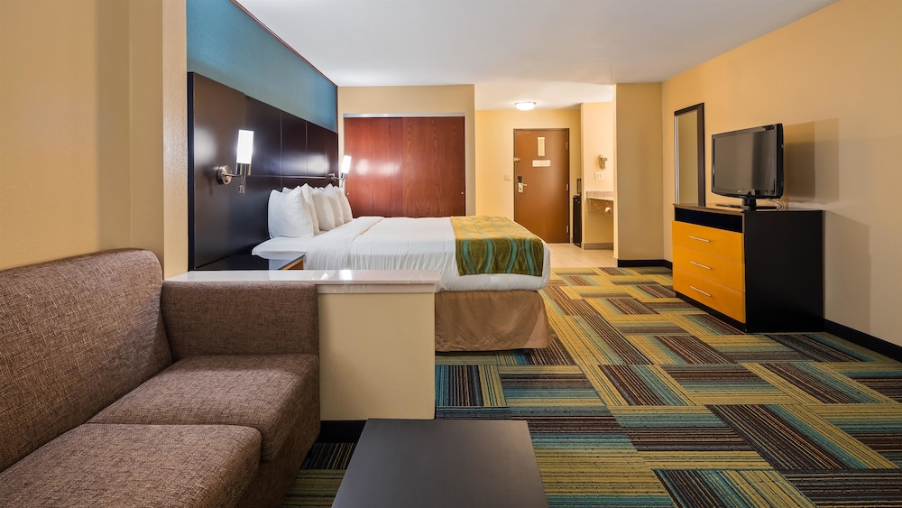 Best Western St. Louis Inn 31/38