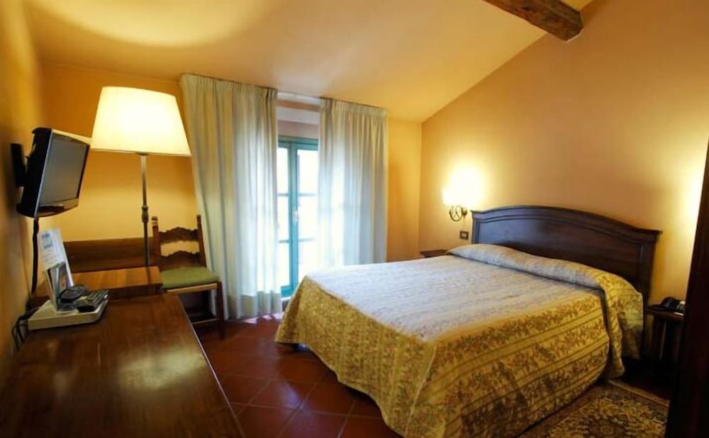 Arnaldo Aquila DAOro Hotel 15/39