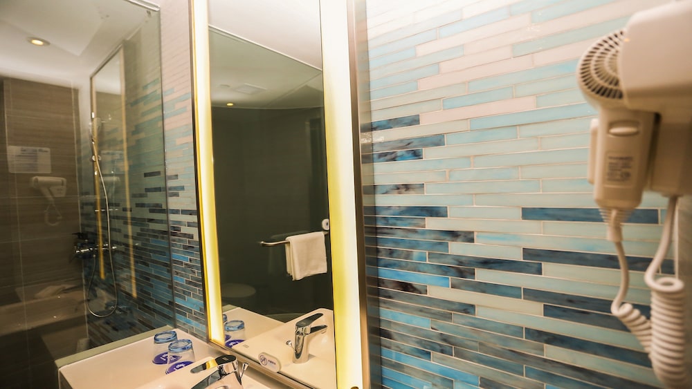 Holiday Inn Express LINYI RIVERSIDE 21/43