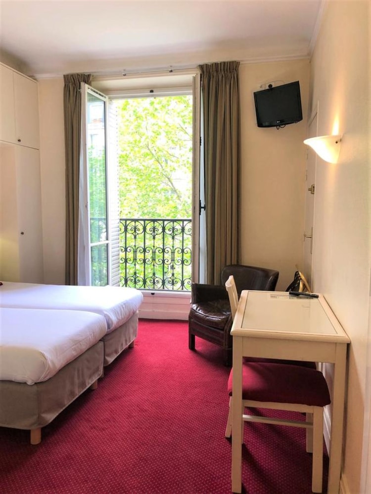 HOTEL DE SUEZ 27/59